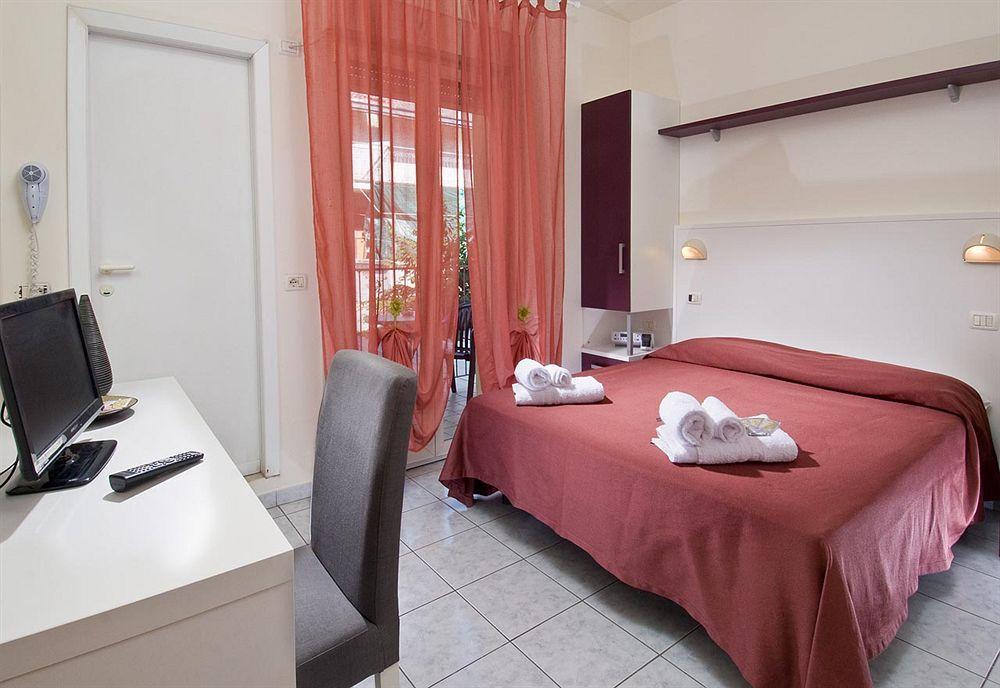 Hotel Locanda Rosy Cattolica Luaran gambar